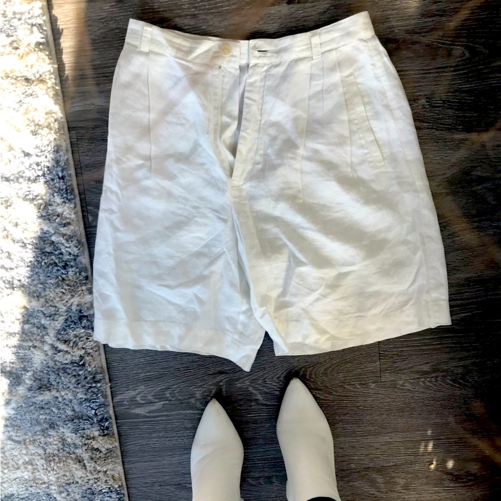 Gap size 6 high waisted used shorts super cute